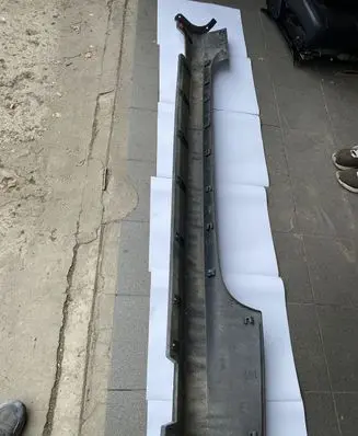 Hyundai Genesis Sill 877522M000