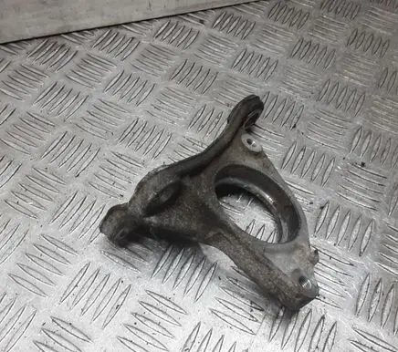 Renault Megane II Engine mounting bracket 187335