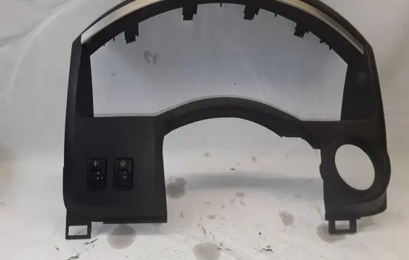 Infiniti QX56 Dashboard trim 682407S603 NOTCODE