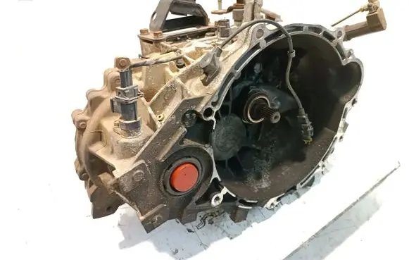 Hyundai i30 Manual 5 speed gearbox W9J6