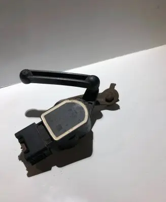 BMW 3 E90 E91 Front height sensor lever 6763735 3996 280406