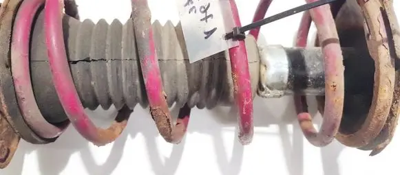 Toyota Yaris Front coil spring