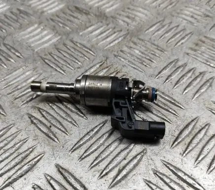 Skoda Superb B8 (3V) Fuel injector 04E906036AT