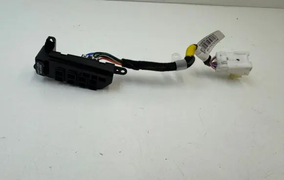 Hyundai Tucson TL Gear selector 84654D3506 1807230171