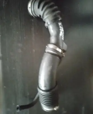 Jeep Grand Cherokee Breather hose/pipe 