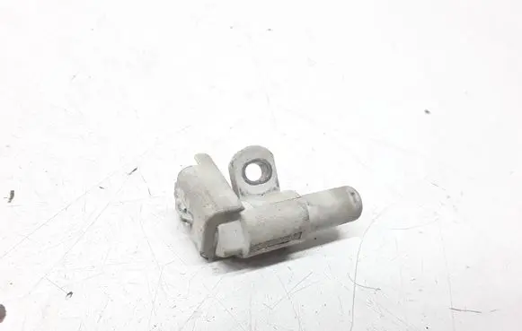 Ford Focus Camshaft position sensor 9665443580