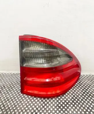 Mercedes-Benz E W210 Rear/tail lights A2108206864 324022 324126R