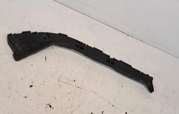 Toyota Prius (XW20) Rear bumper mounting bracket 5257647011