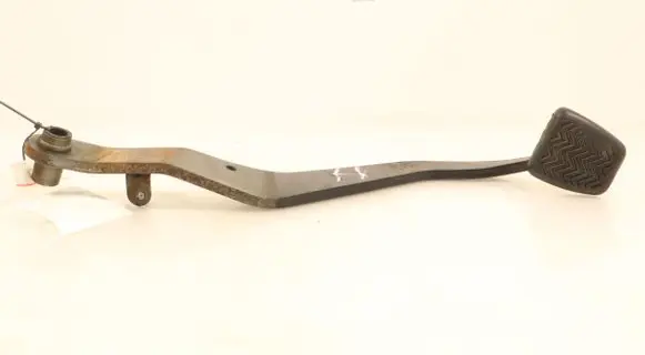 Toyota Verso Clutch pedal 9LM