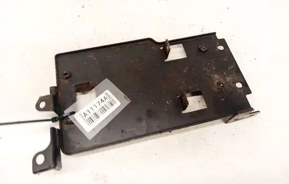 Nissan Primera Battery box tray 