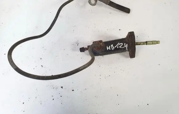 Mercedes-Benz E W124 Clutch master cylinder 2012900311