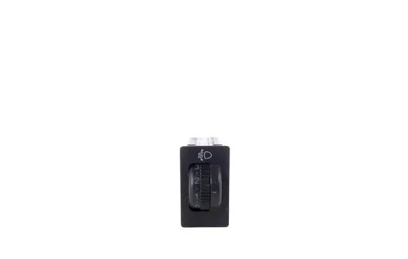 Toyota Avensis T250 Light switch 84152-05051