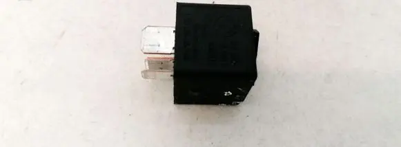 BMW 5 E60 E61 Other relay 61366901469
