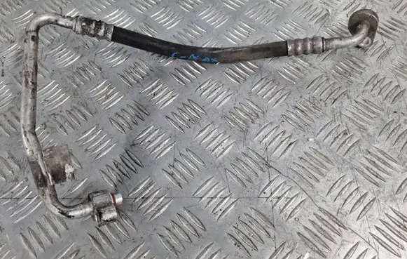 Ford Focus C-MAX Air conditioning (A/C) pipe/hose
