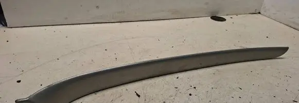 Audi A4 S4 B6 8E 8H Front door trim bar 8E0867410