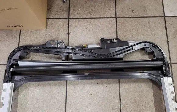Peugeot 508 Sunroof frame 96871211 W70026590