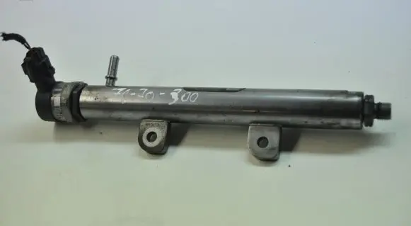 Jaguar XF X250 Fuel main line pipe 0445216028 0281006017
