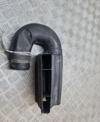 Volkswagen PASSAT B6 Air intake duct part 1K0805962A 1KO805962A 1K0129618AT