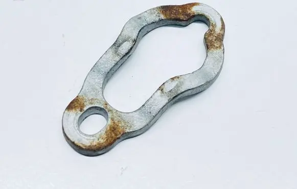 Volvo XC60 Fuel Injector clamp holder 31303973