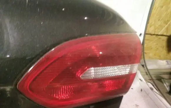 Ford Focus Tailgate rear/tail lights