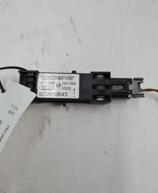 Audi A2 Airbag deployment crash/impact sensor 8Z0959643