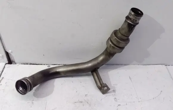 Nissan Qashqai+2 Intercooler hose/pipe