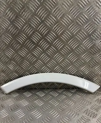 Audi Q7 4M Rear arch trim 4M0854819E