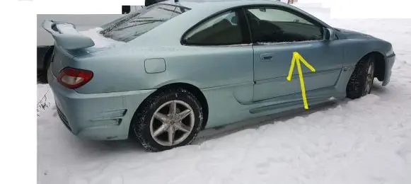 Peugeot 406 Front door window/glass (coupe) 