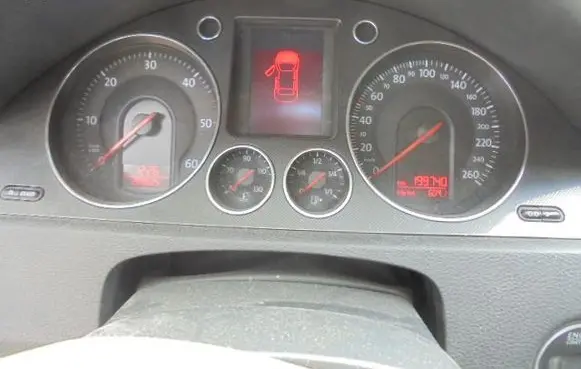 Volkswagen PASSAT B6 Speedometer (instrument cluster)
