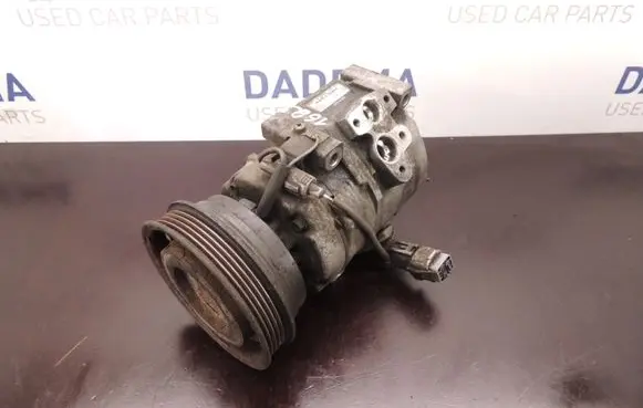Toyota Avensis T220 Air conditioning (A/C) compressor (pump) 4472203434 D162