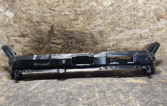 Hyundai Elantra Radiator support slam panel