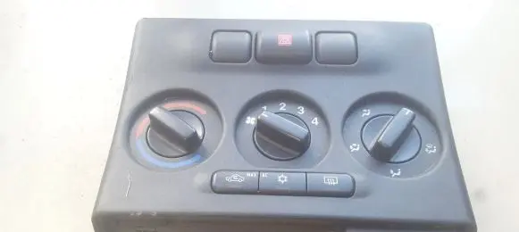Opel Zafira A Climate control unit 024420732 90559839
