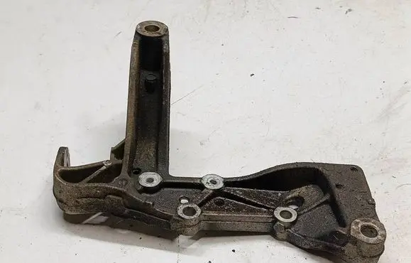 Volkswagen Scirocco Front lower control arm/wishbone 1K0199296T2 1K0199296