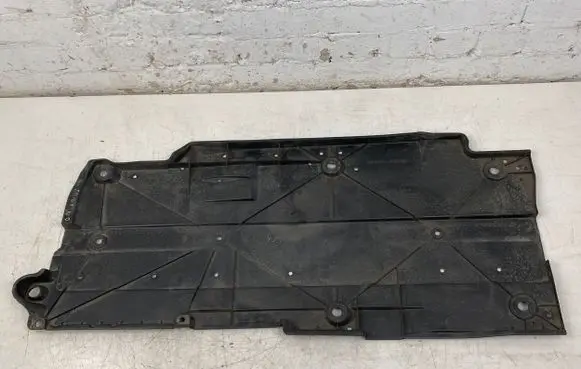 Toyota Prius (XW50) Side bottom protection 5816547030