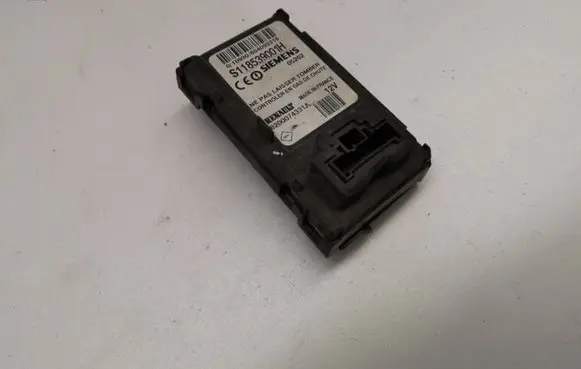 Renault Megane II Other control units/modules 8200074331A