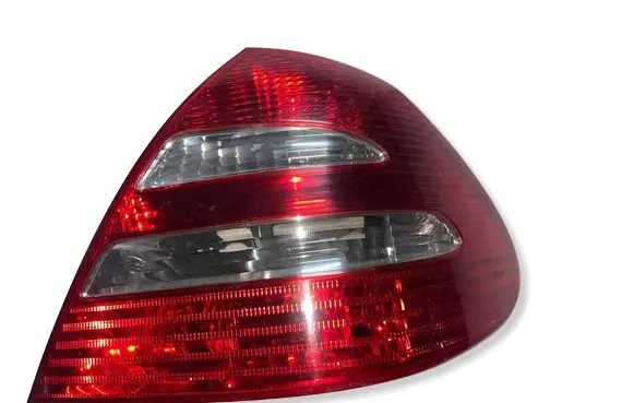 Mercedes-Benz E W211 Rear/tail lights A2118200464