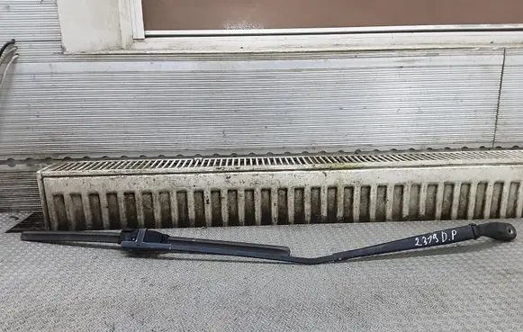 Mazda 3 I Windshield/front glass wiper blade 4BP4LD