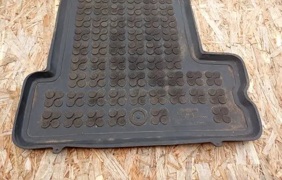 Mini One - Cooper Coupe R56 Rear floor mat 200720