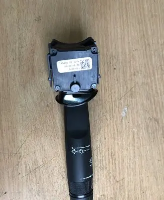 Opel Insignia A Wiper control stalk 13303270 92180110166