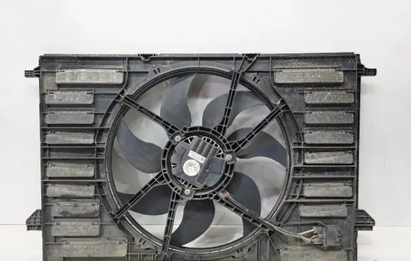 Audi A4 S4 B9 8W Radiator cooling fan shroud 