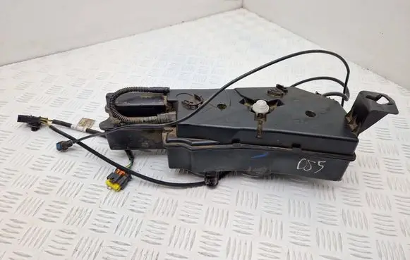 Citroen DS5 FAP fluid tank 9802990980 4172900834 72923797