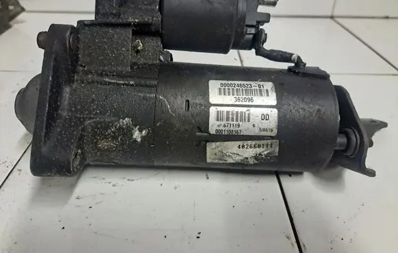 Volvo XC70 Starter motor 0001108167