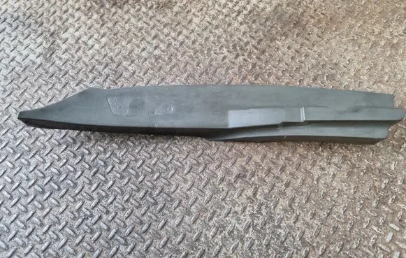Skoda Fabia Mk3 (NJ) Fender foam support/seal 6V0864236