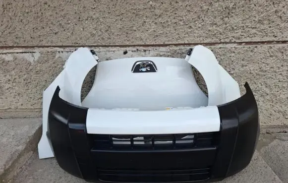 Peugeot Bipper Front piece kit 