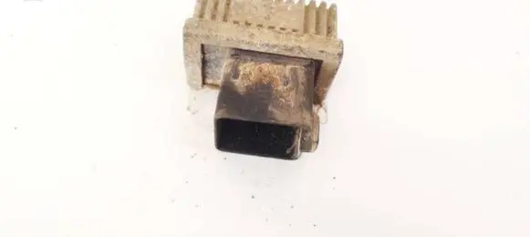 Renault Espace - Grand espace IV Glow plug pre-heat relay
