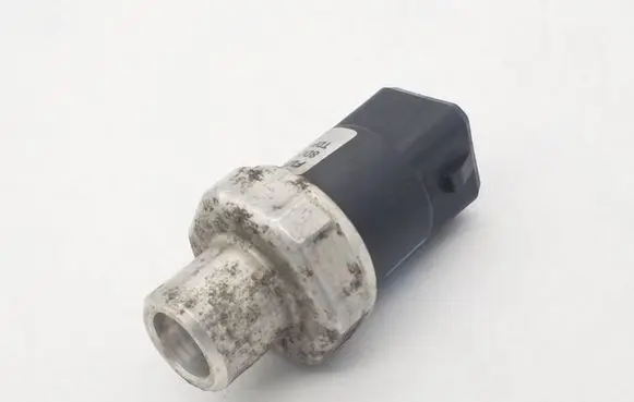 Air conditioning (A/C) pressure sensor