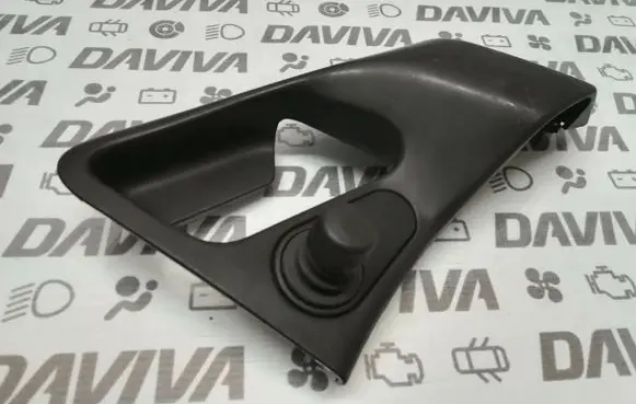 Citroen Xantia Electric window control switch 9613057177 B201315