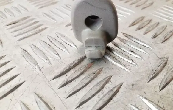 Sun visor clip/hook/bracket