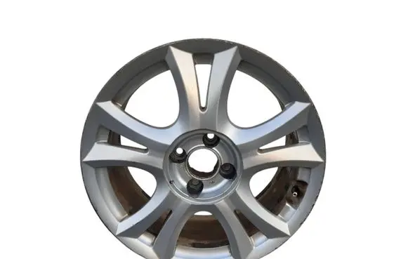 R16 alloy rim