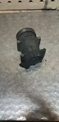 Nissan Note (E11) Air conditioning (A/C) compressor (pump)